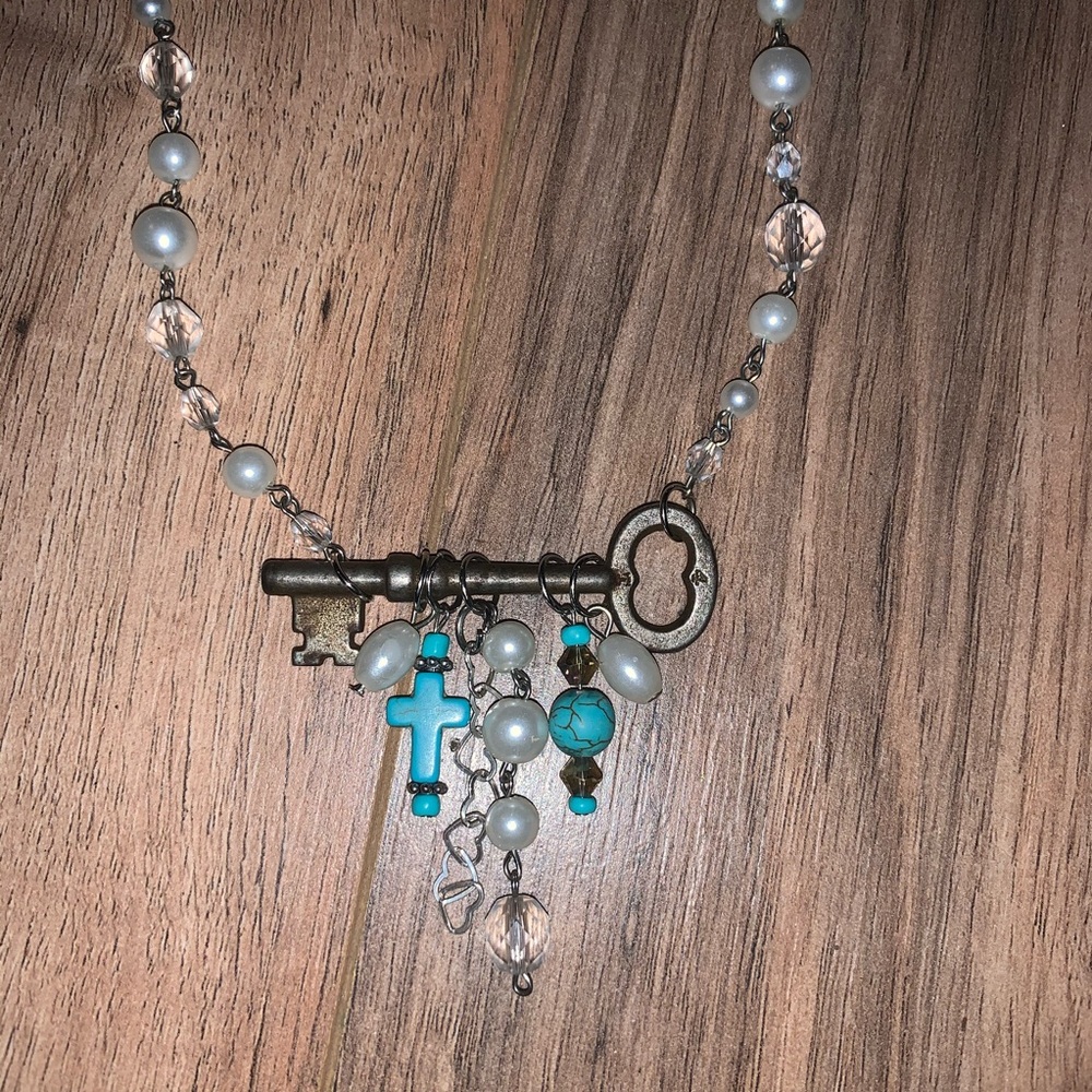 Gorgeous Necklace using vintage jewelry pieces